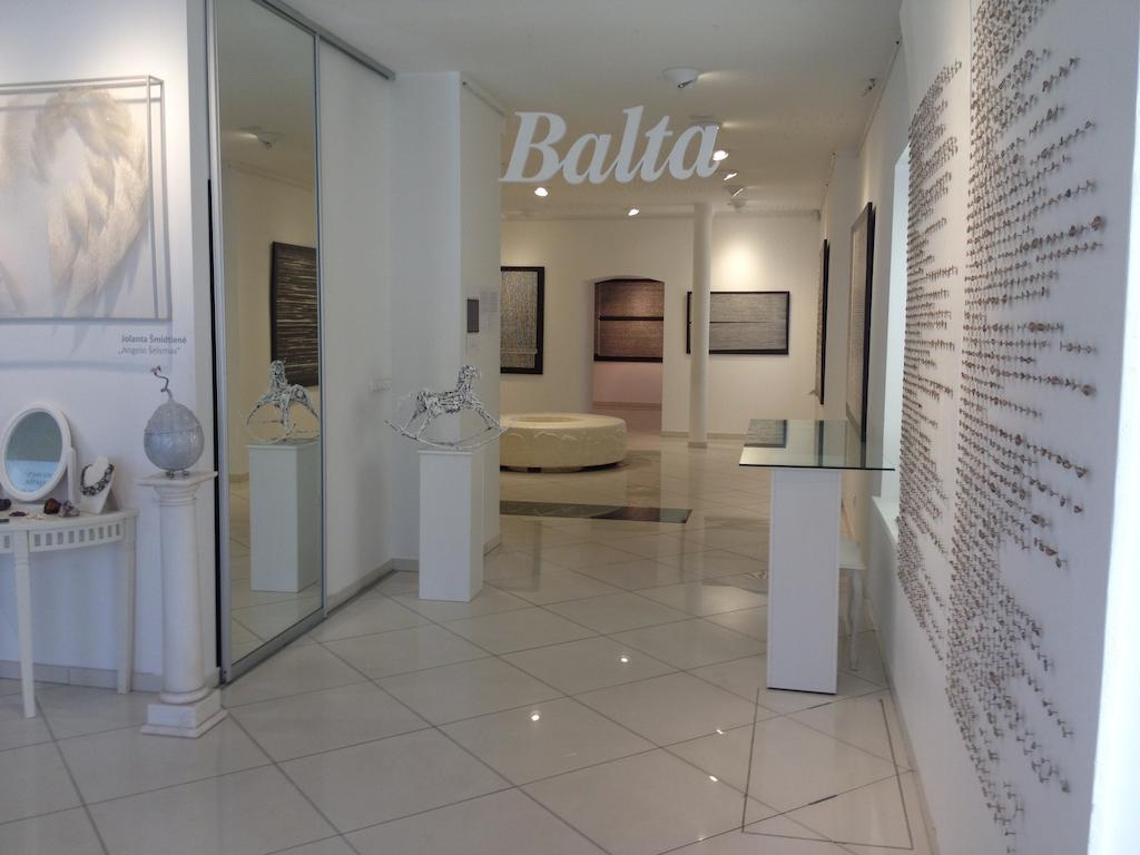 Gallery Balta Apartments Kaunas Buitenkant foto